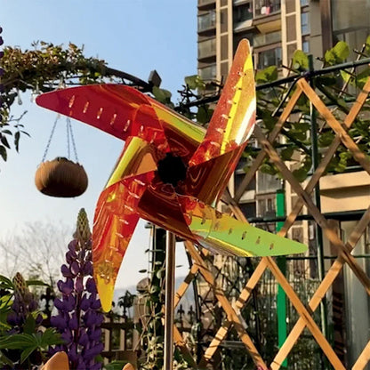 Farverigt soldrevet vindmøllelys til haven