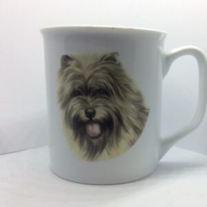 Krus med Cairn Terrier