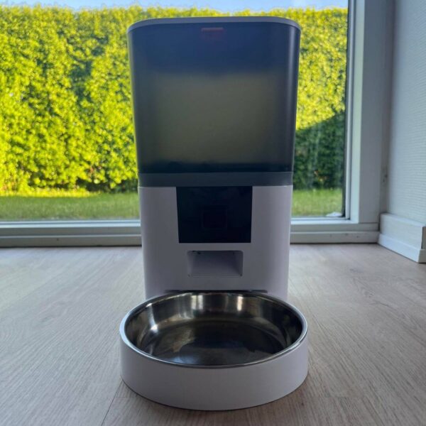 Pet Feeder Pro - Den ultimative foderautomat til hunde - Sort