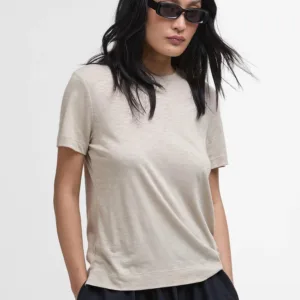 Barbour Ava T-shirt  Tidløs elegance i lys sand - 16